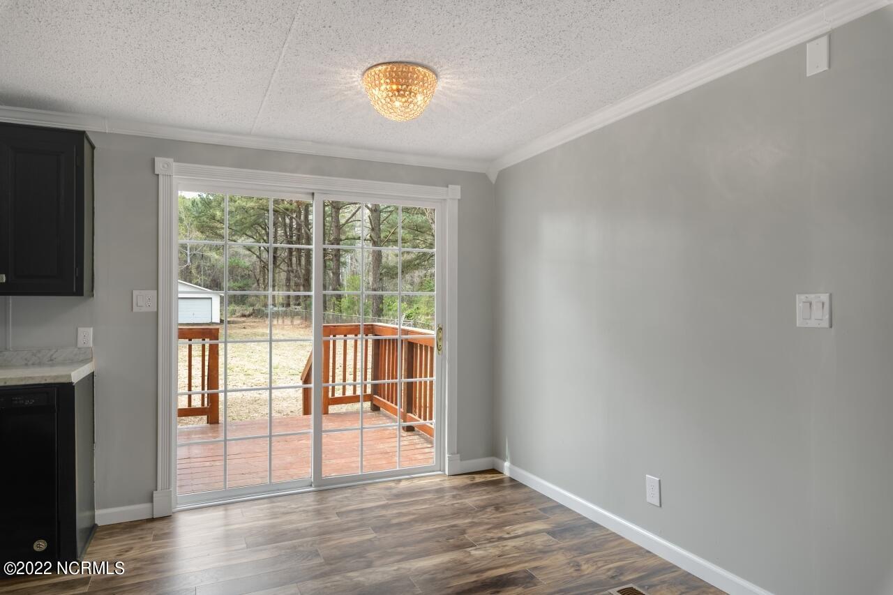 7830 Tedder Road Lucama, NC 27851 - Photo 8 of 35 Dining Area