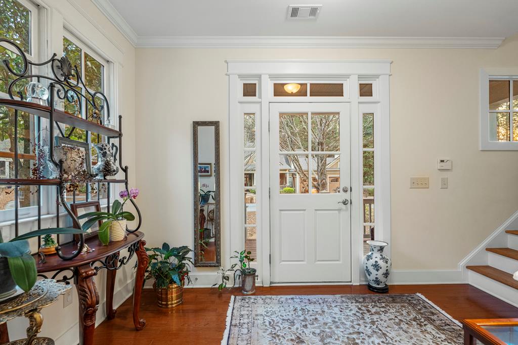 202 White Oak Road Pine Mountain, GA 31822 - Photo 18 of 70 a living room with furniture and a window