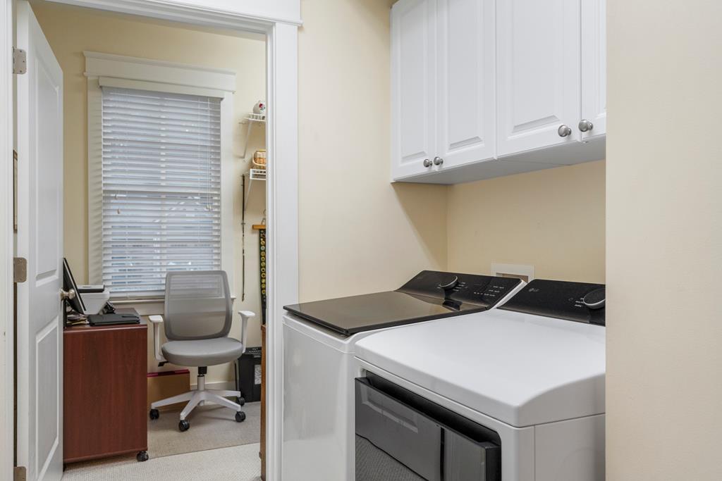 202 White Oak Road Pine Mountain, GA 31822 - Photo 35 of 70 a utility room with dryer and washer