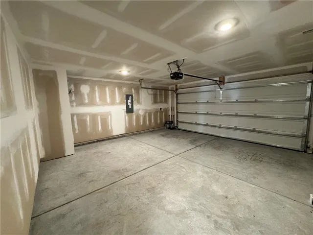 $2,500 | 38 Autumns Wood Drive, Brunswick, GA 31525