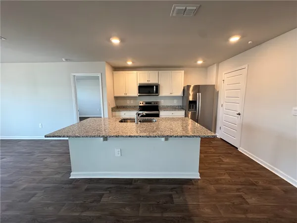 $2,500 | 38 Autumns Wood Drive, Brunswick, GA 31525