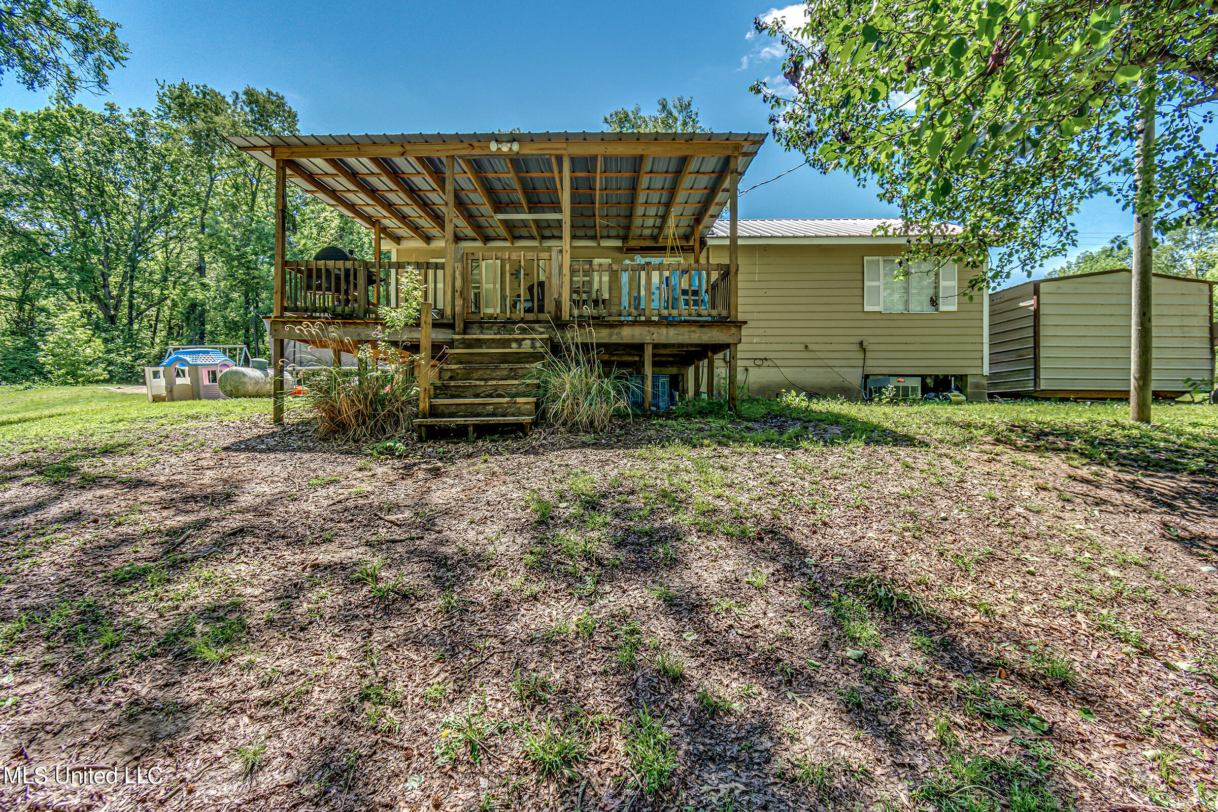 133 Paradise Road Yazoo City, MS 39194 - Photo 7 of 54 133 Paradise Road--8
