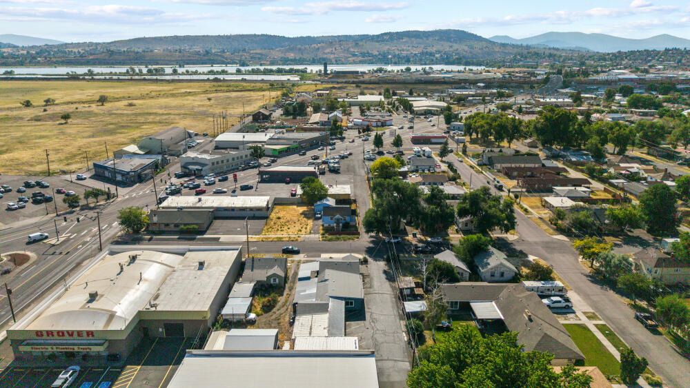 1633 Division Street Klamath Falls, OR 97601 - Photo 68 of 69 1633DivisionSt-68