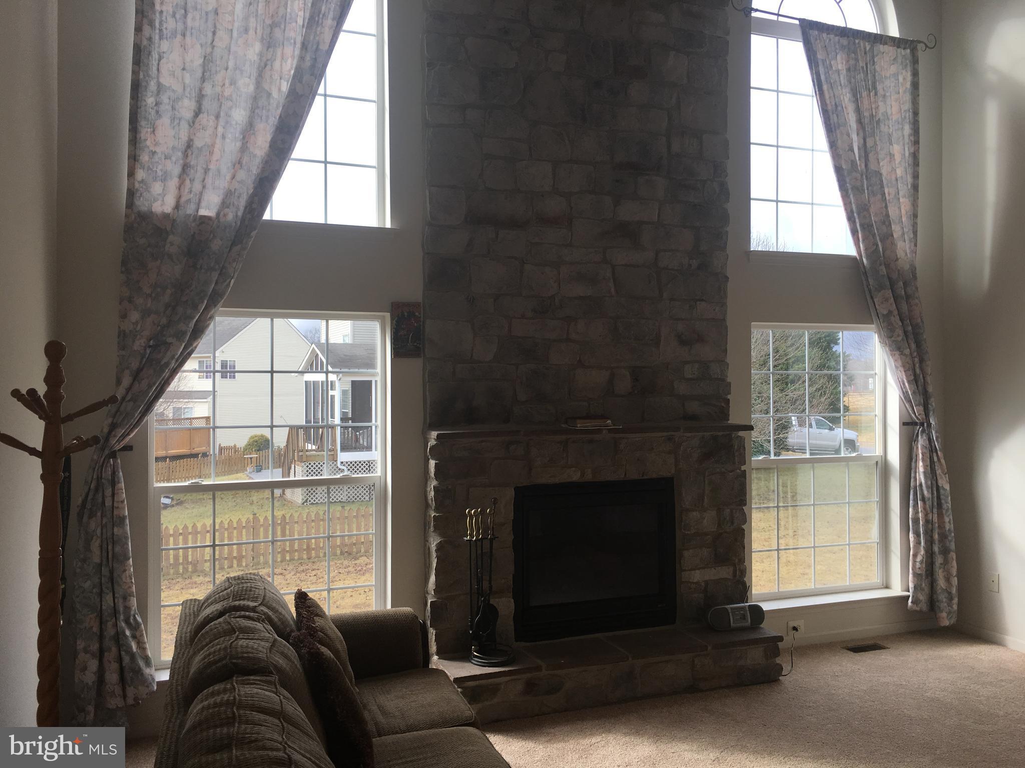 856 Fox Den Road Culpeper, VA 22701 - Photo 7 of 29 Living Room