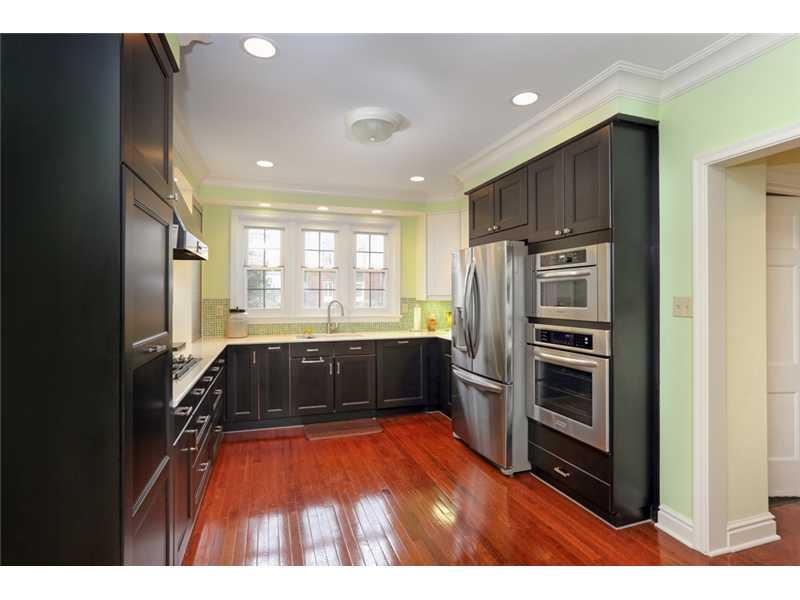 229 Gladstone Road Pittsburgh, PA 15217 - Photo 13 of 25 Kitchen.