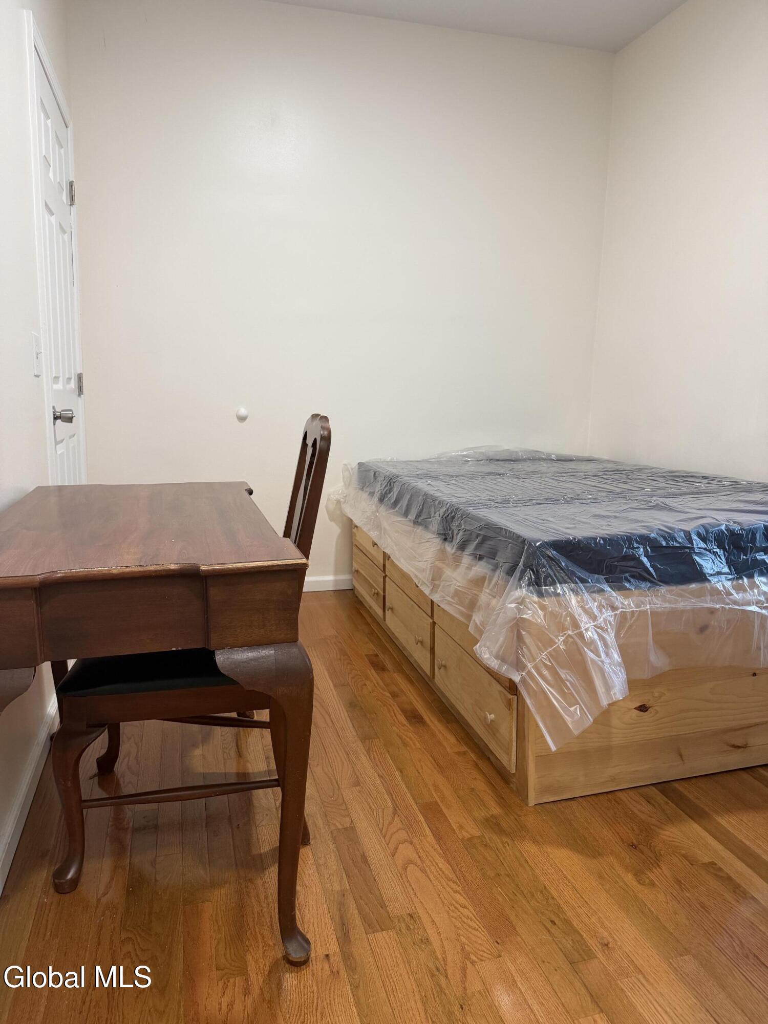 7 Brunswick Road Troy, NY 12180 - Photo 15 of 35 Room 2C-1