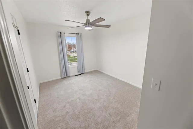 $399,000 | 909 Northeast 117th Terrace, Kansas City, MO 64155