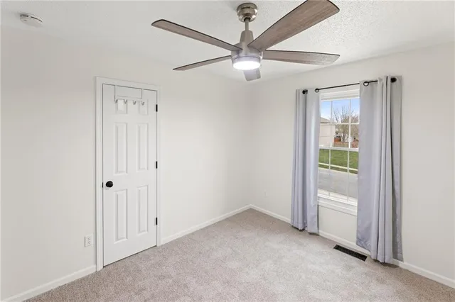 $399,000 | 909 Northeast 117th Terrace, Kansas City, MO 64155