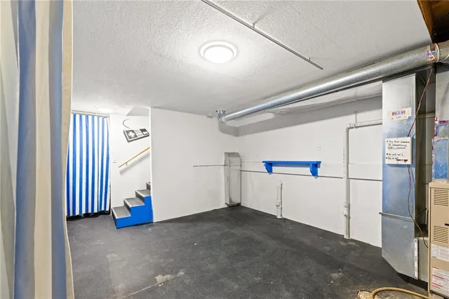 $399,000 | 909 Northeast 117th Terrace, Kansas City, MO 64155