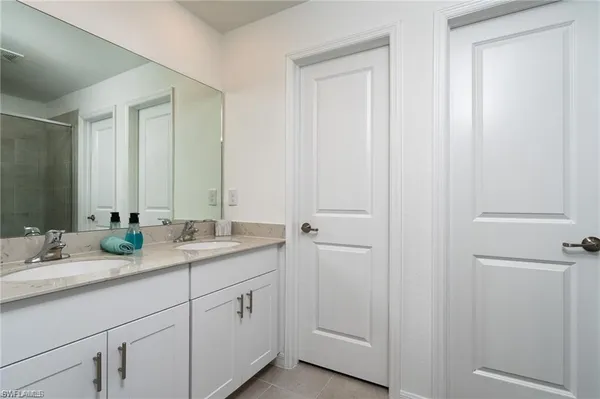 $2,200 | 14267 Oviedo Place, Fort Myers, FL 33905