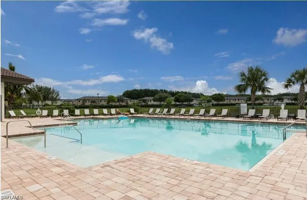 $2,200 | 14267 Oviedo Place, Fort Myers, FL 33905