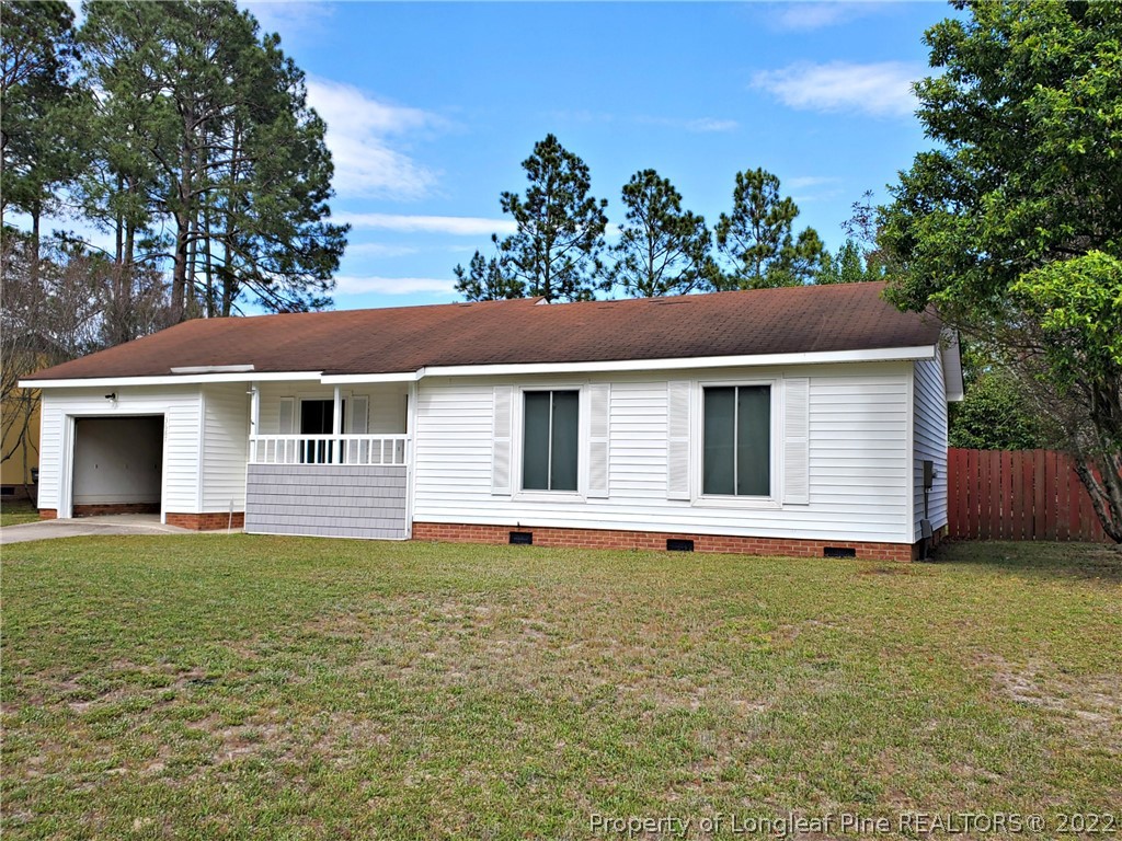 3687 Applegate Road Hope Mills, NC 28348 - Photo 4 of 25 Gallery Image 4