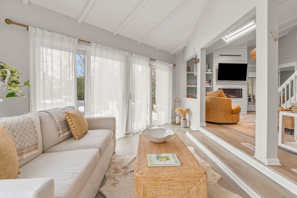 16 Bosun's Lane Mashpee, MA 02649 - Photo 11 of 40