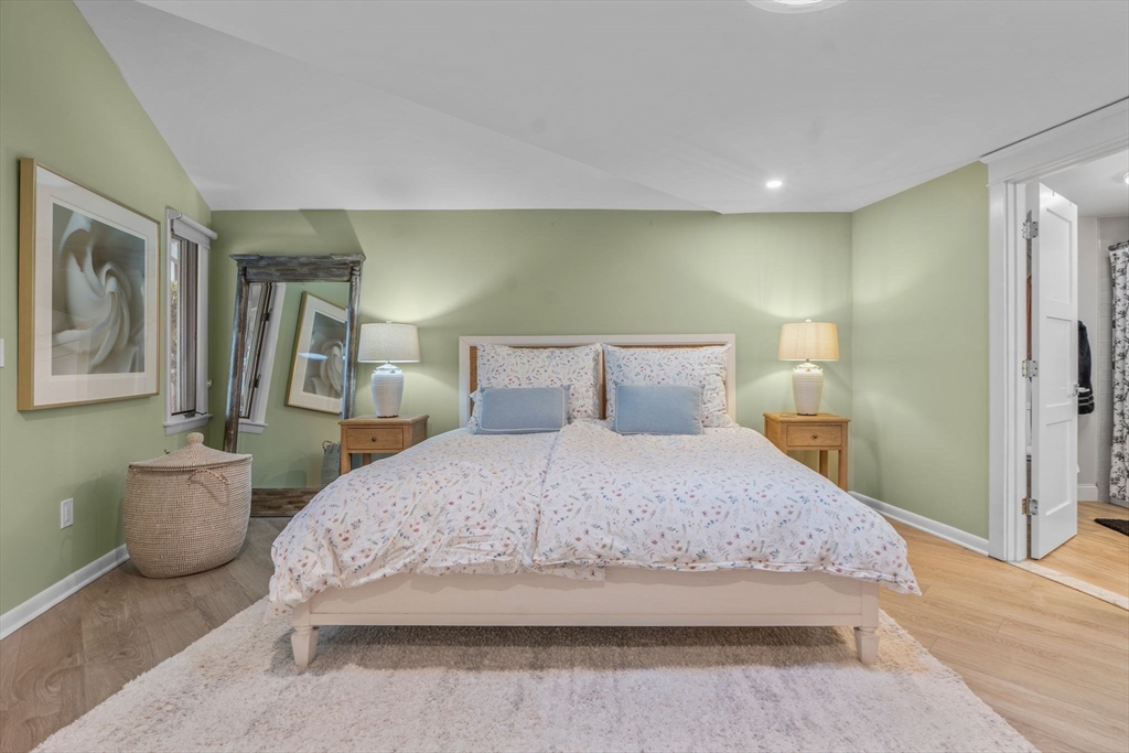 16 Bosun's Lane Mashpee, MA 02649 - Photo 21 of 40