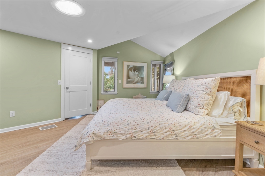 16 Bosun's Lane Mashpee, MA 02649 - Photo 22 of 40