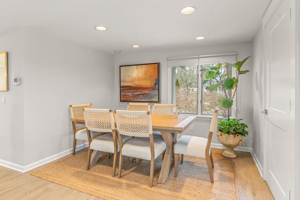 16 Bosun's Lane Mashpee, MA 02649 - Photo 8 of 40