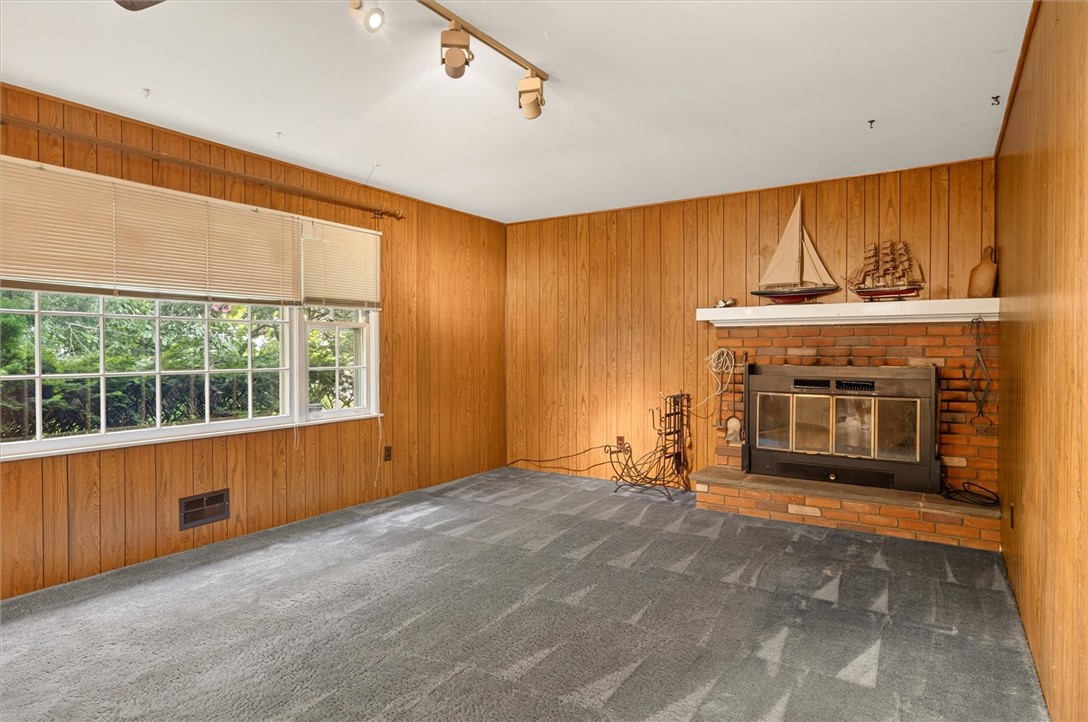 2173 Baird Road Penfield, NY 14526 - Photo 5 of 43