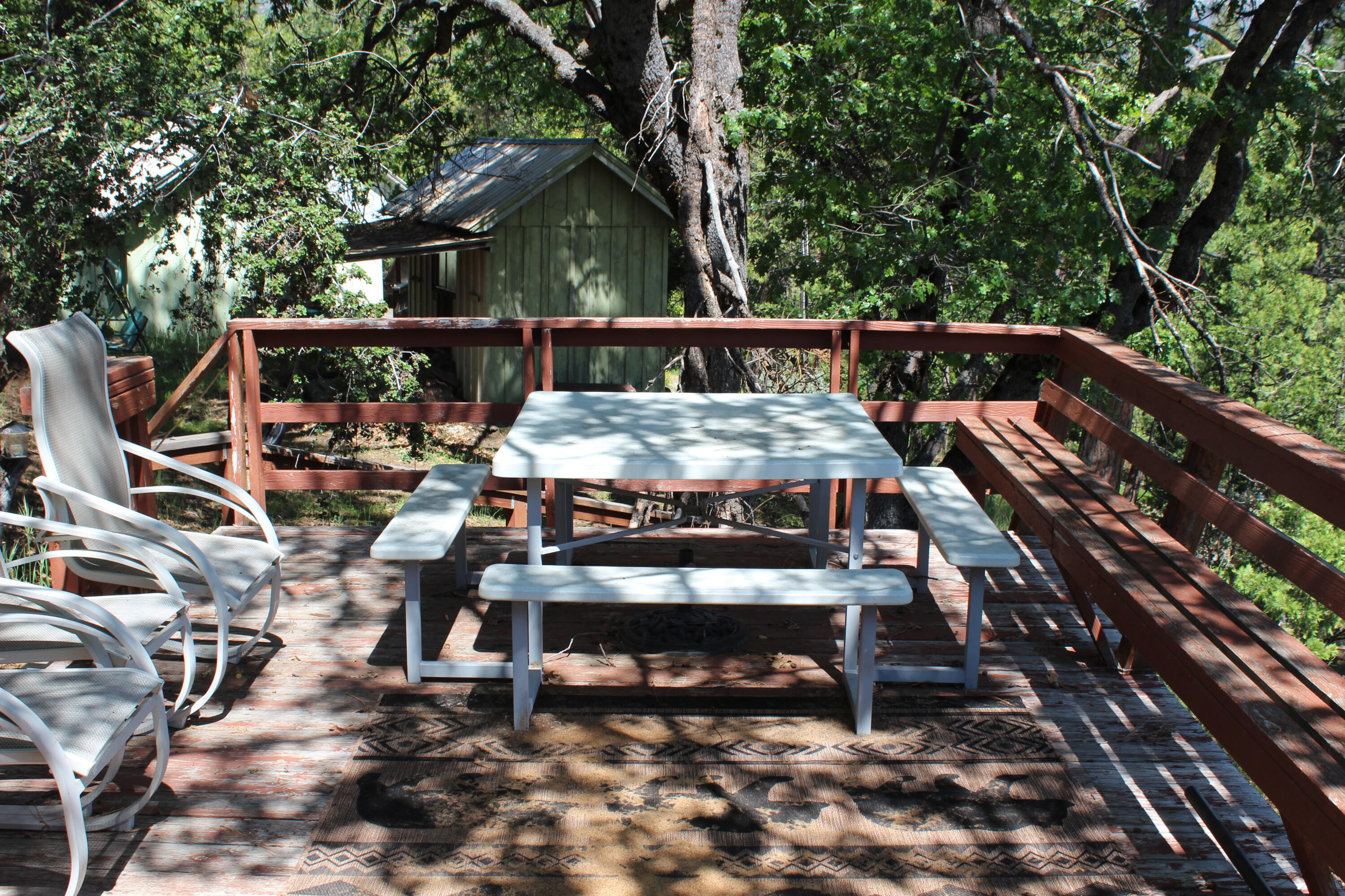 427 Sutherland Drive Springville, CA 93265 - Photo 33 of 55 Side deck