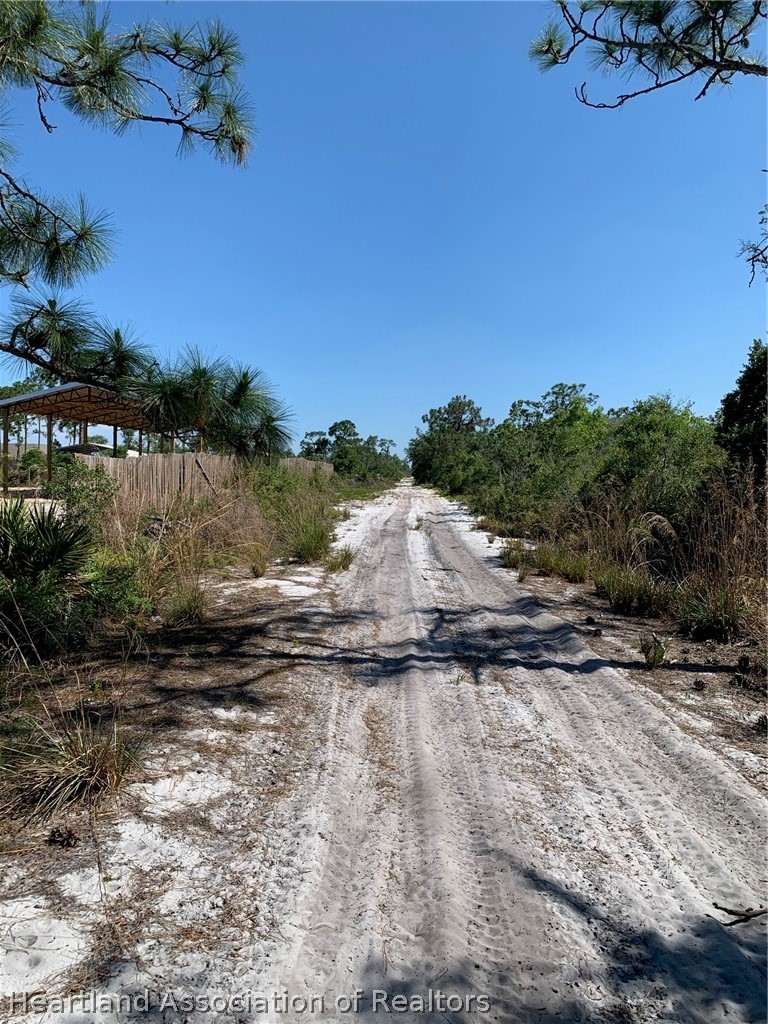 1383 Bologna Road Sebring, FL 33870 - Photo 4 of 9