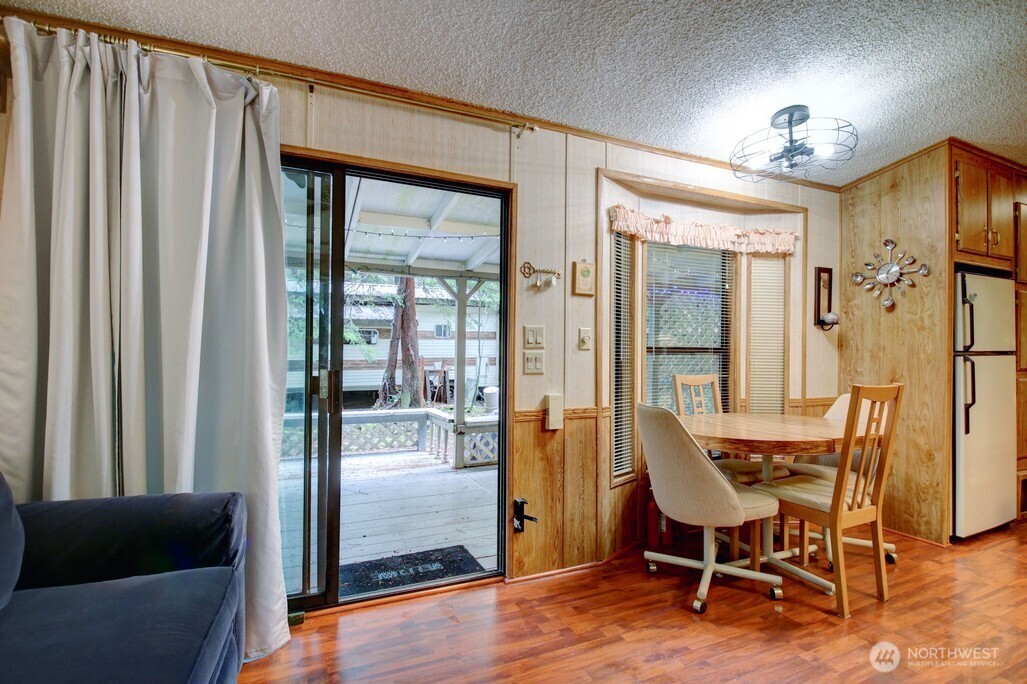 96 Sunset Circle Maple Falls, WA 98266 - Photo 10 of 31 a view of a hallway with furniture and a window