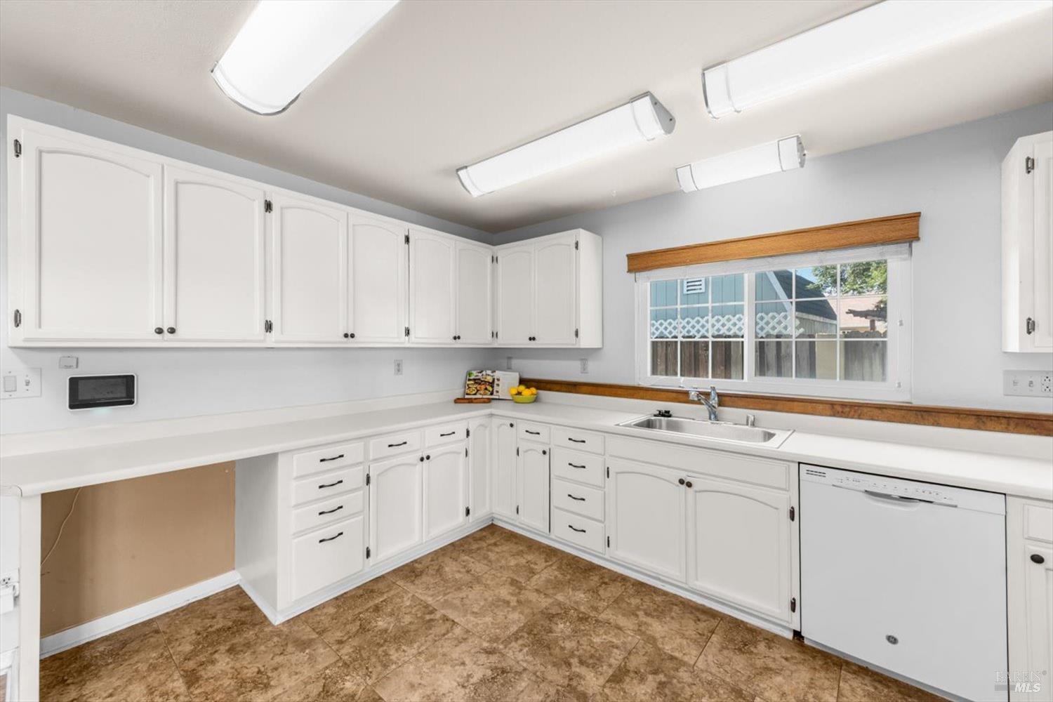 1012 Sparrow Lane Fairfield, CA 94533 - Photo 12 of 51