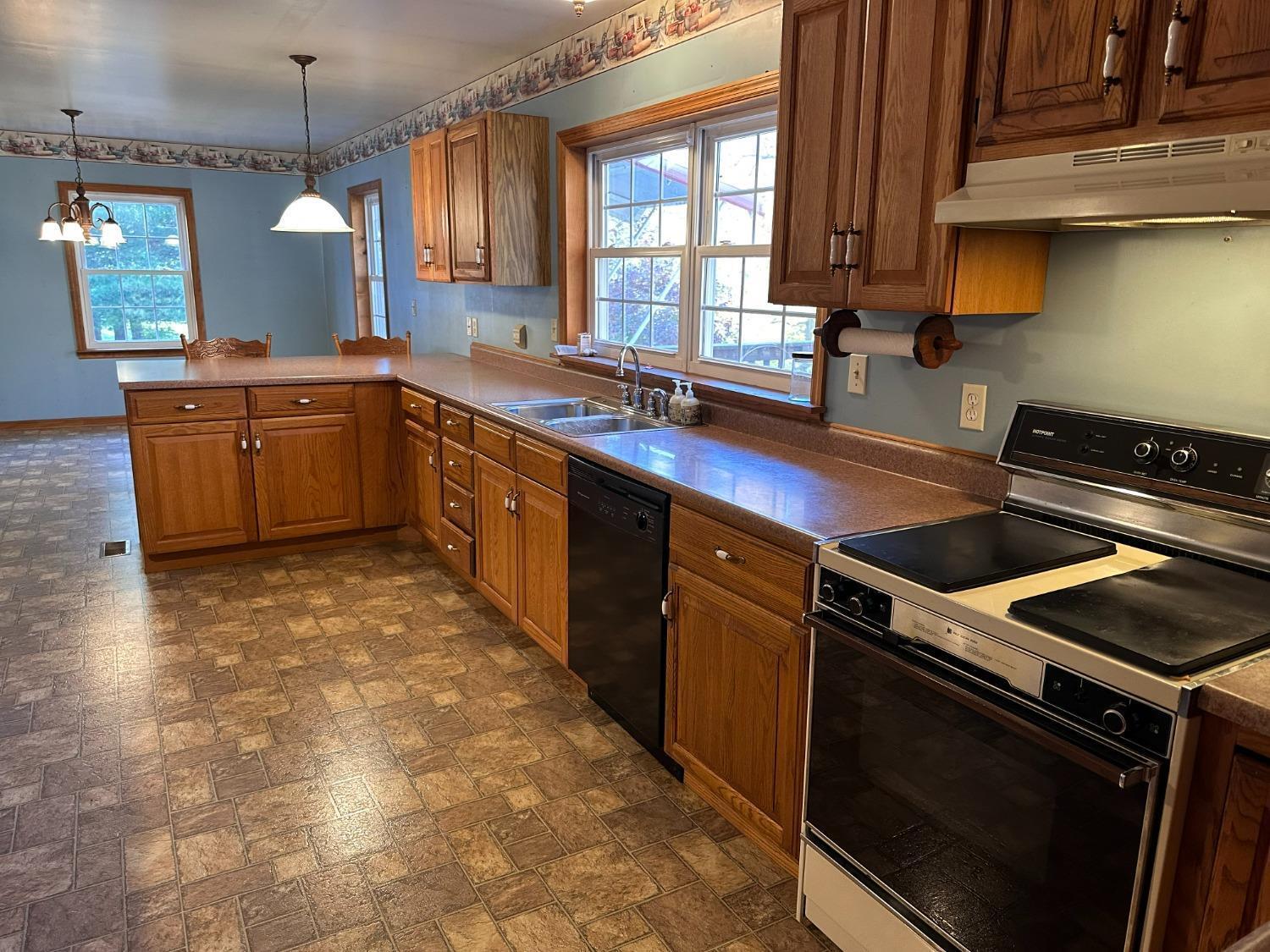 11351 Butler Road Hillsboro, OH 45133 - Photo 9 of 41