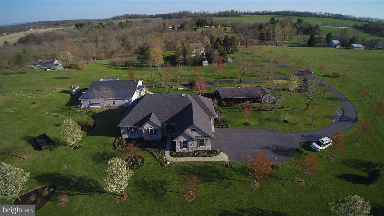7458 Moyer Road Harrisburg, PA 17112 - Photo 1 of 25 Gallery Image 1