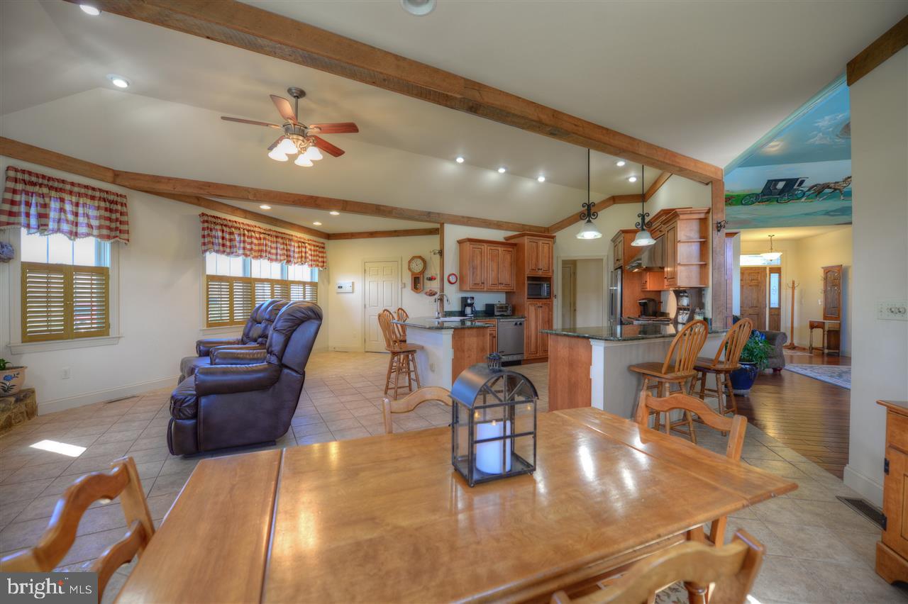 7458 Moyer Road Harrisburg, PA 17112 - Photo 5 of 25 Gallery Image 5