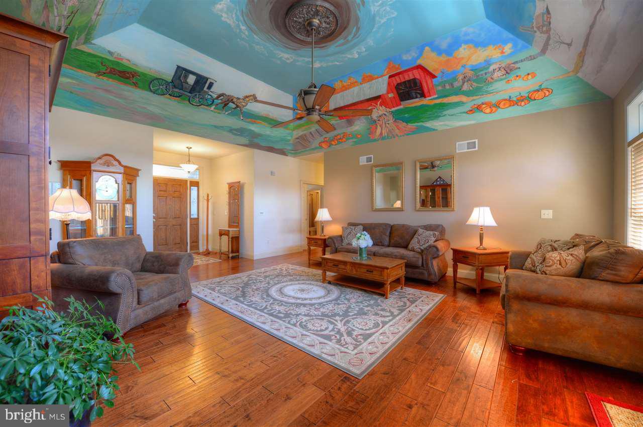 7458 Moyer Road Harrisburg, PA 17112 - Photo 9 of 25 Gallery Image 9