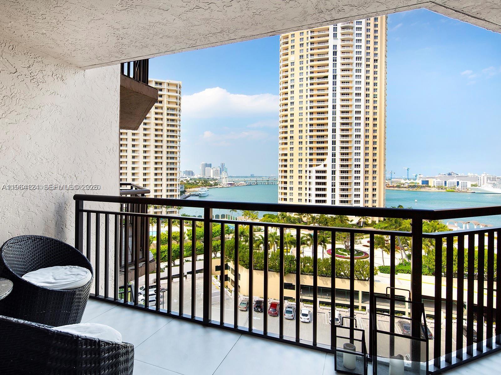 540 Brickell Key Drive, Unit 1504 Miami, FL 33131 - Photo 11 of 19