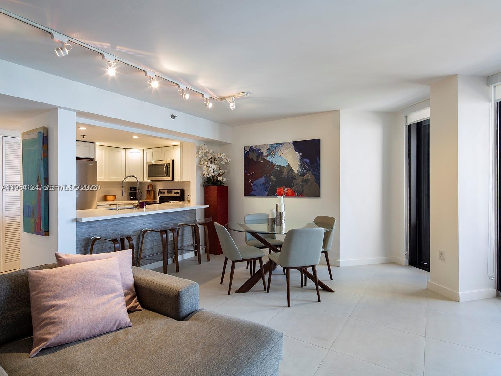 540 Brickell Key Drive, Unit 1504 Miami, FL 33131 - Photo 3 of 19