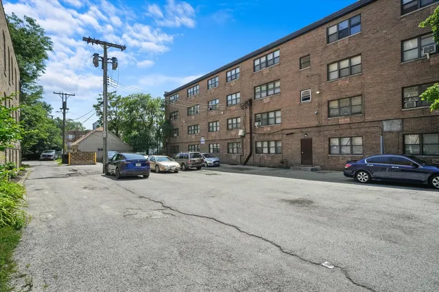 a car parked in front of a building