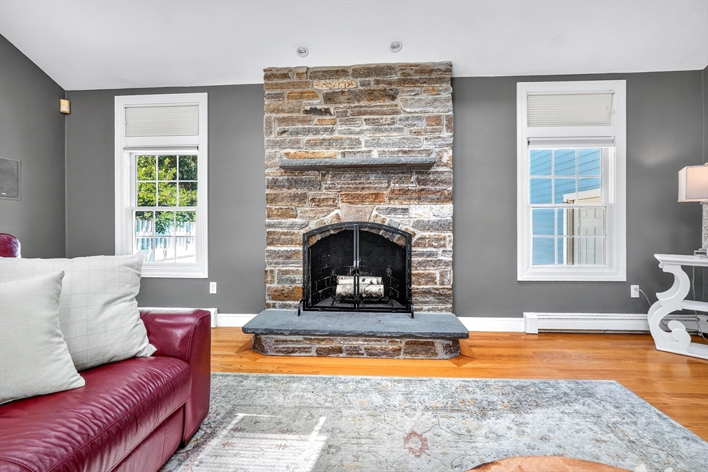 20 Winter Street Medfield, MA 02052 - Photo 14 of 42