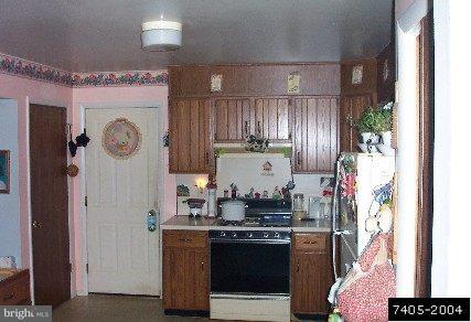 162 Windsor Court Hanover, PA 17331 - Photo 3 of 3