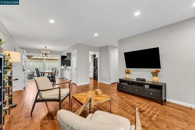 $800,000 | 2724 Bollinger Canyon Road, San Ramon, CA 94583