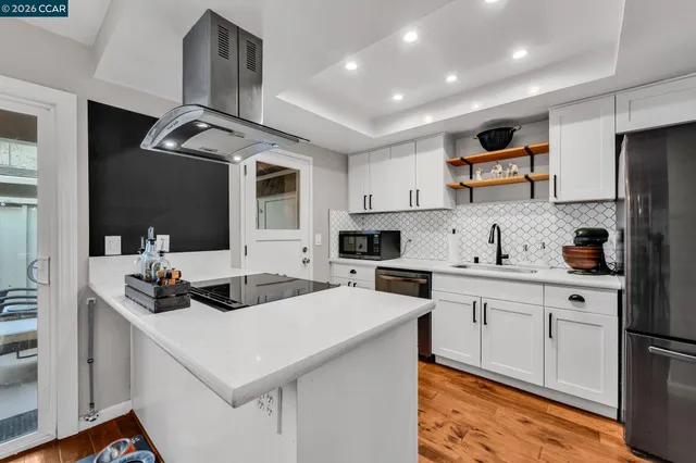 $800,000 | 2724 Bollinger Canyon Road, San Ramon, CA 94583