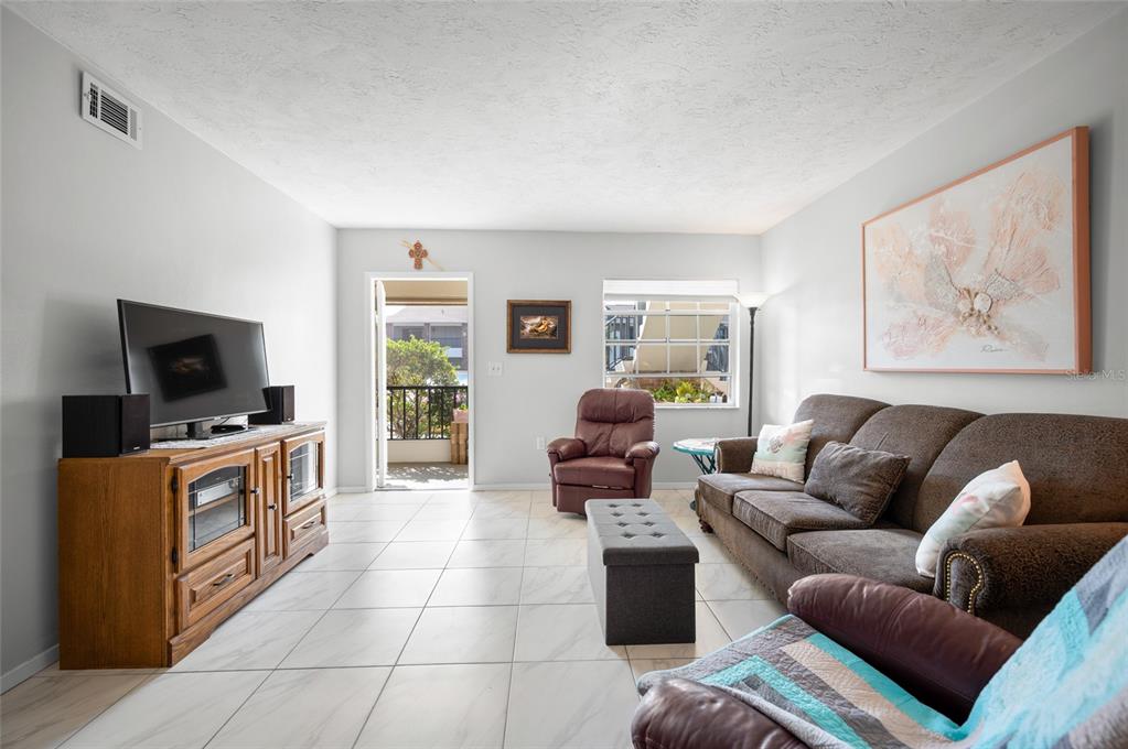 1531 Placida Road, Unit 1102 Englewood, FL 34223 - Photo 5 of 34