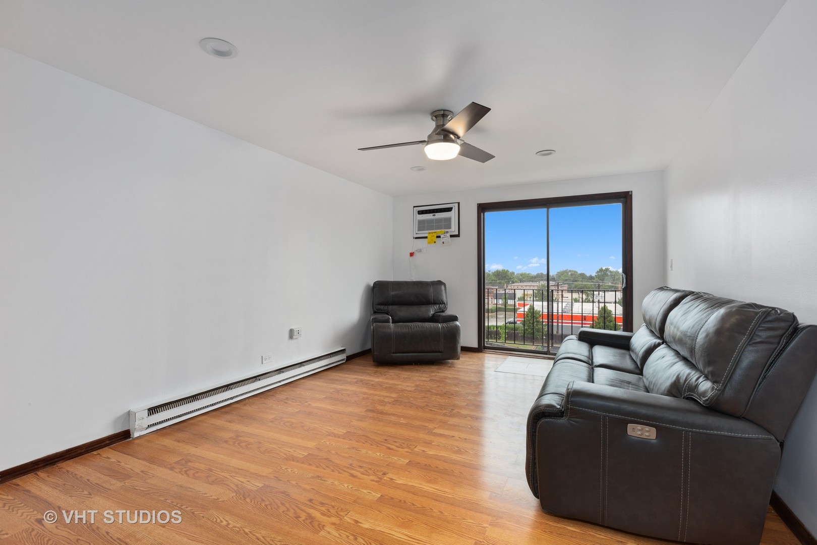 2333 North Neva Avenue, Unit 405C Chicago, IL 60707 - Photo 3 of 13