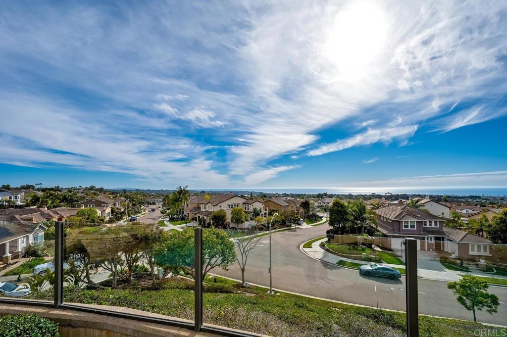 7089 Heron Circle Carlsbad, CA 92011 - Photo 52 of 58 a view of a city