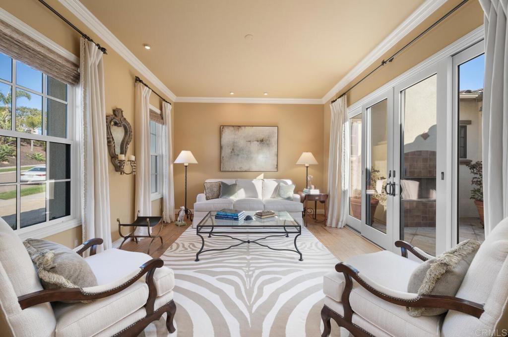 7089 Heron Circle Carlsbad, CA 92011 - Photo 10 of 58