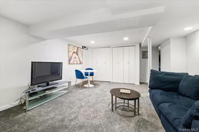 $1,075,000 | 44 Amherst Drive, New Rochelle, NY 10804