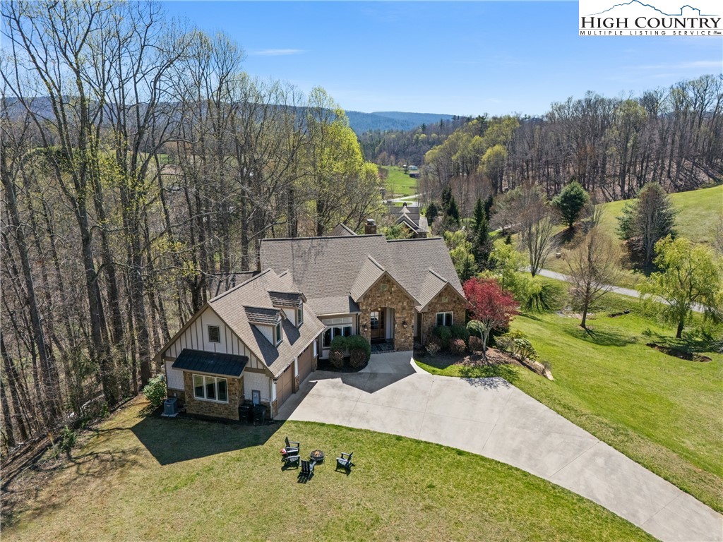 46 North Ridge Lane Newland, NC 28657 - Photo 38 of 46 an aerial view of a house
