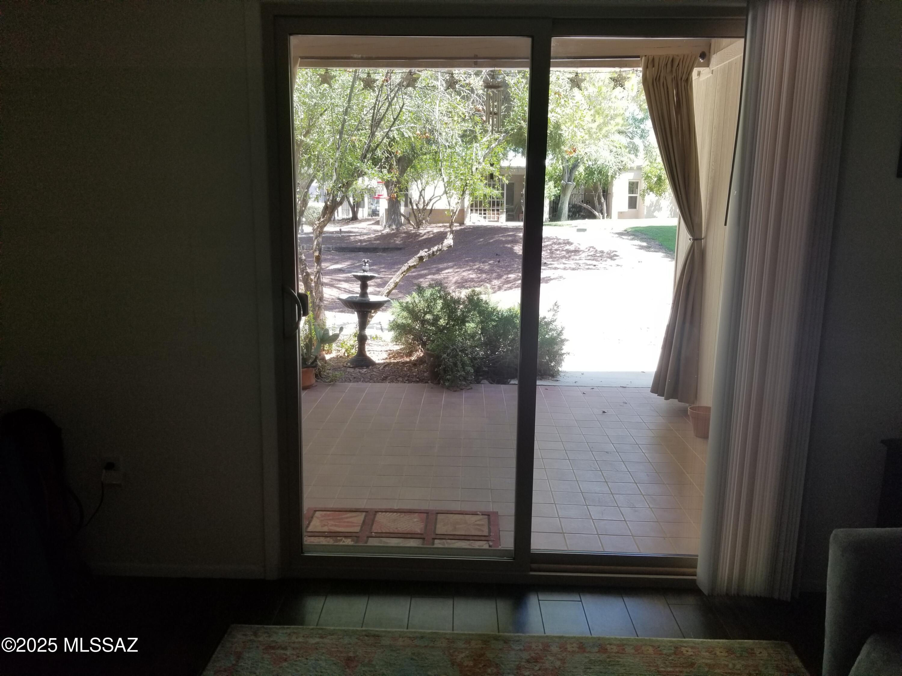 3750 North Country Club Road, Unit 16 Tucson, AZ 85716 - Photo 6 of 17