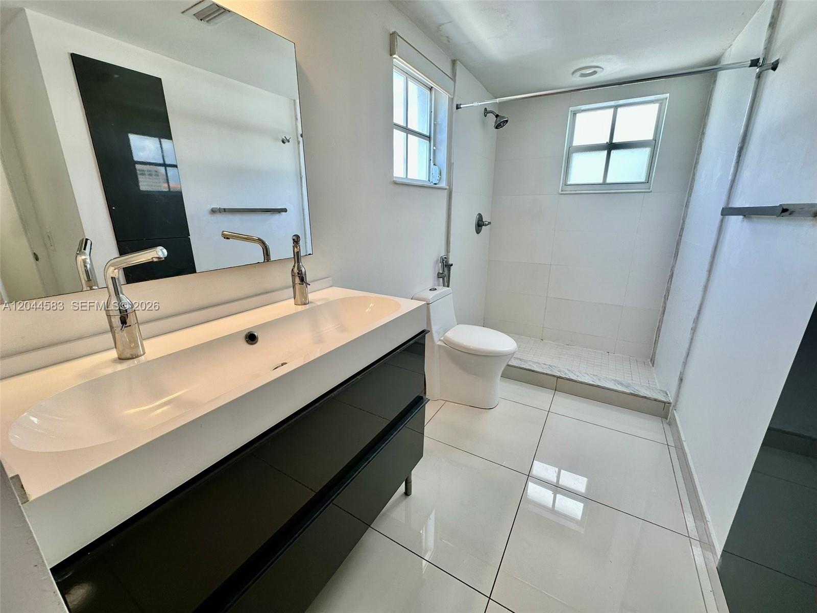 411 Southwest 37th Avenue, Unit 3D Miami, FL 33135 - Photo 12 of 17