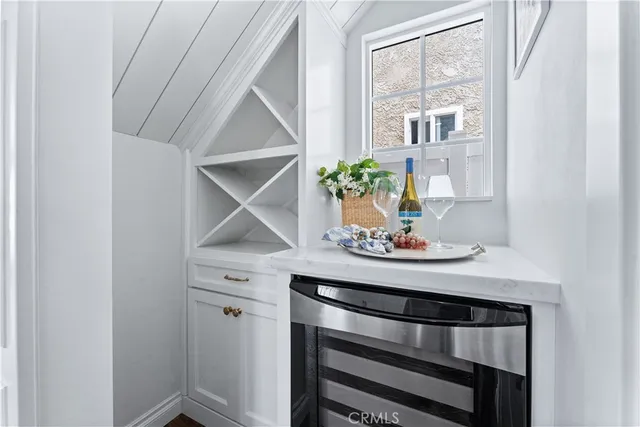 $9,500 | 208 Indianapolis Avenue, Huntington Beach, CA 92648