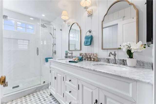 $9,500 | 208 Indianapolis Avenue, Huntington Beach, CA 92648