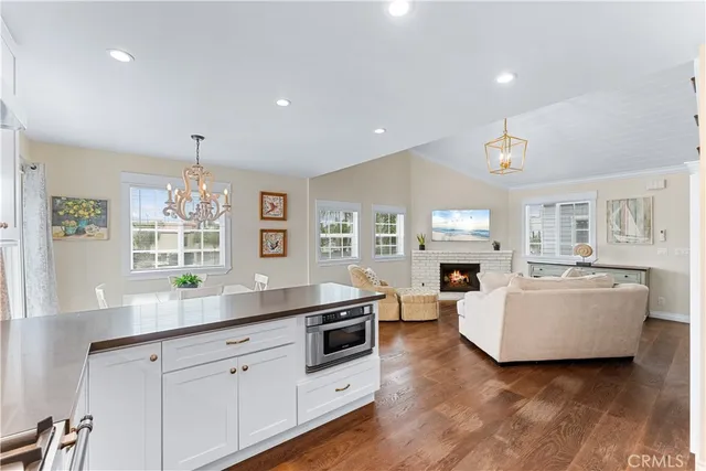 $9,500 | 208 Indianapolis Avenue, Huntington Beach, CA 92648