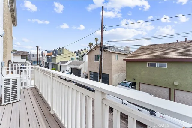 $9,500 | 208 Indianapolis Avenue, Huntington Beach, CA 92648