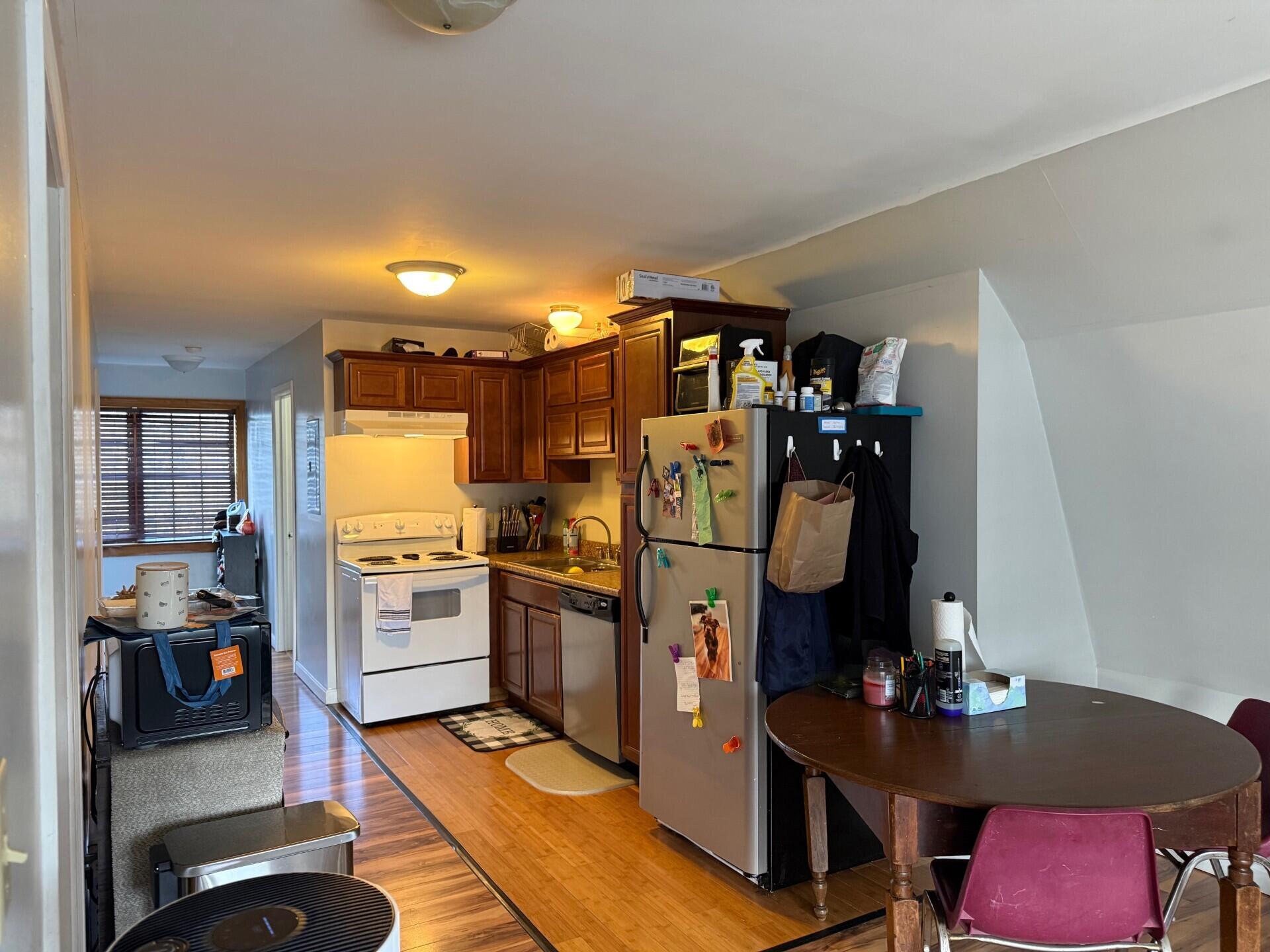 145 Main Street Thomaston, ME 04861 - Photo 29 of 35