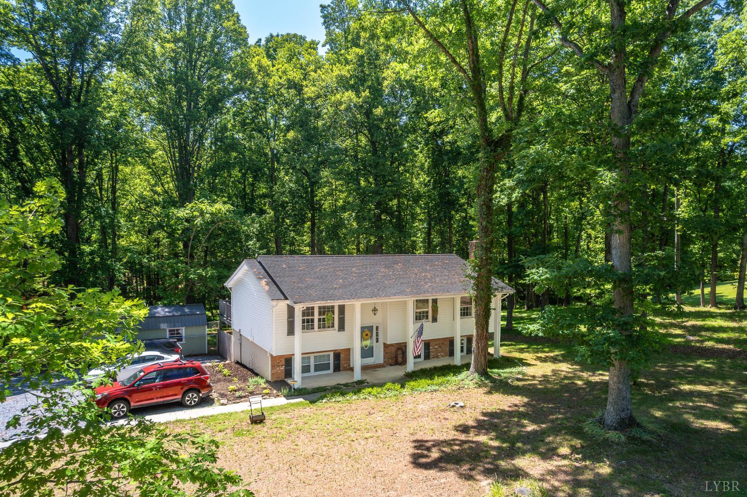 1778 Parker Road Bedford, VA 24523 - Photo 3 of 44